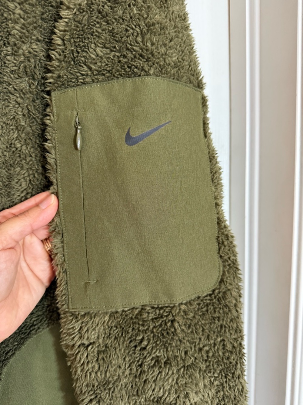 Nike Olive Green Fleece Jacket with Sherpa Texture - Picture 4 of 13